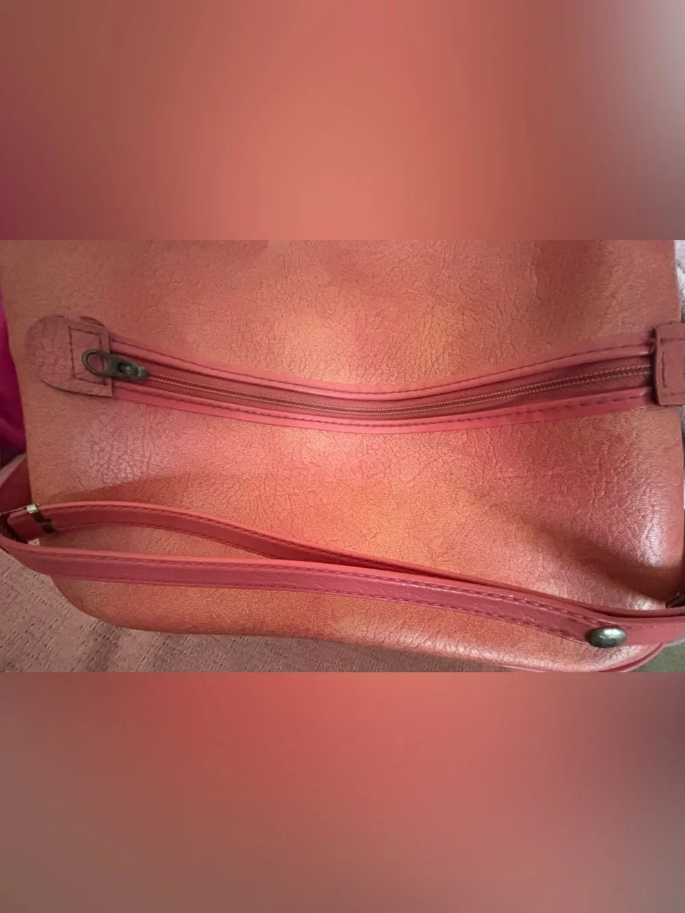 1960s Pearlized Pink Carryon Bag